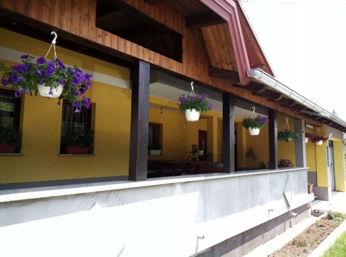 Apartments & Rooms Ramljak Korenica Exterior photo